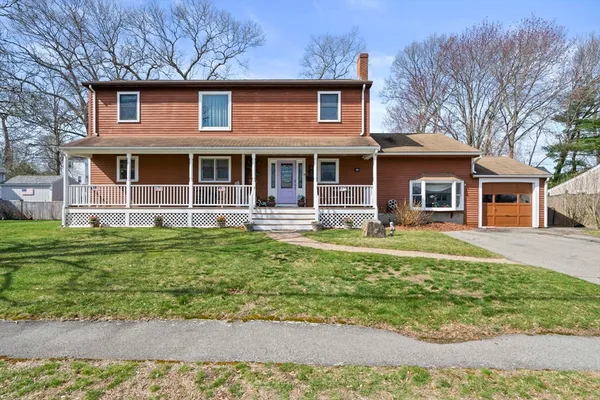 $899,000 | 19 Selwyn Road, Braintree, MA 02184