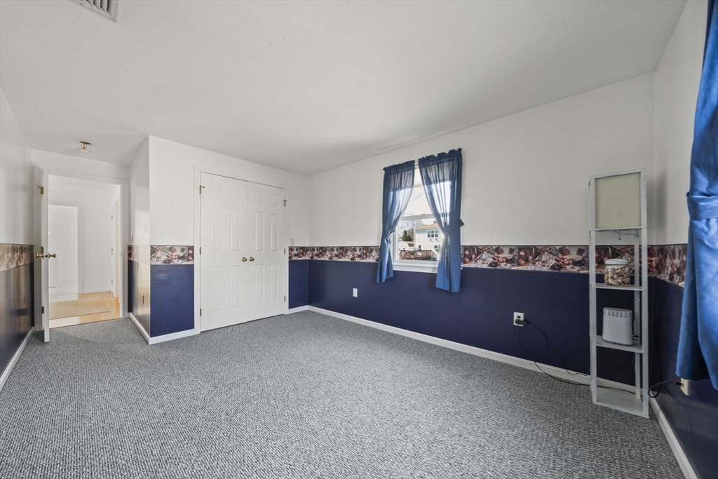 19 Selwyn Road Braintree, MA 02184 - Photo 16 of 40