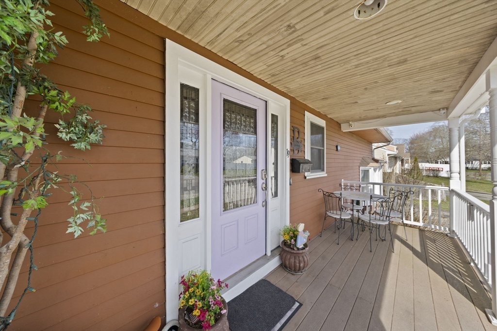 19 Selwyn Road Braintree, MA 02184 - Photo 24 of 40