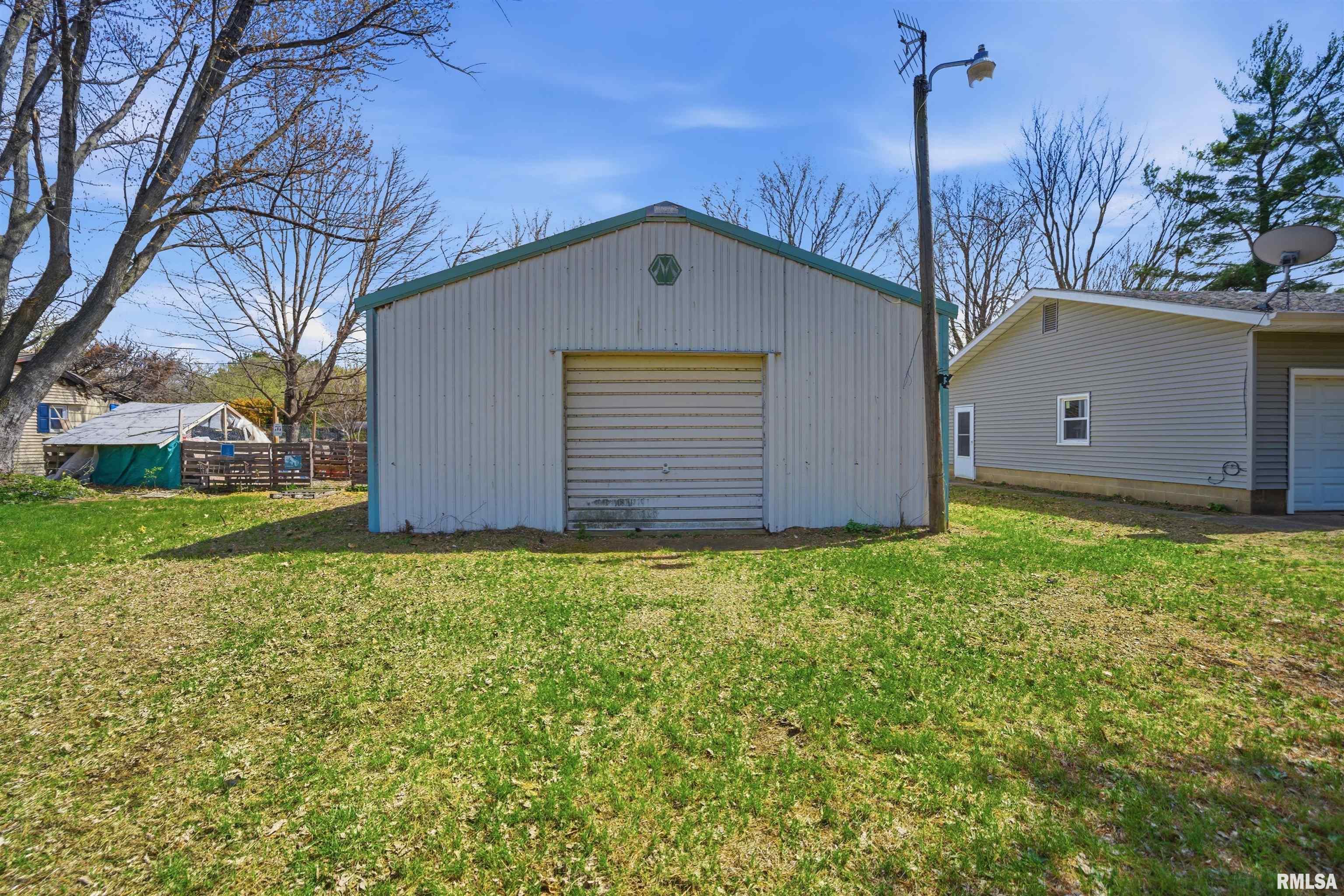 3859 Norwood Road Manito, IL 61546 - Photo 26 of 29