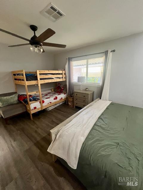 50 River Road, Unit SPC Isleton, CA 94571 - Photo 29 of 32 Master bedroom