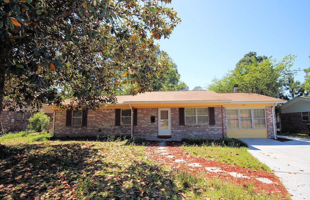 1406 Scott Road Niceville, FL 32578 - Photo 1 of 21 Front of House