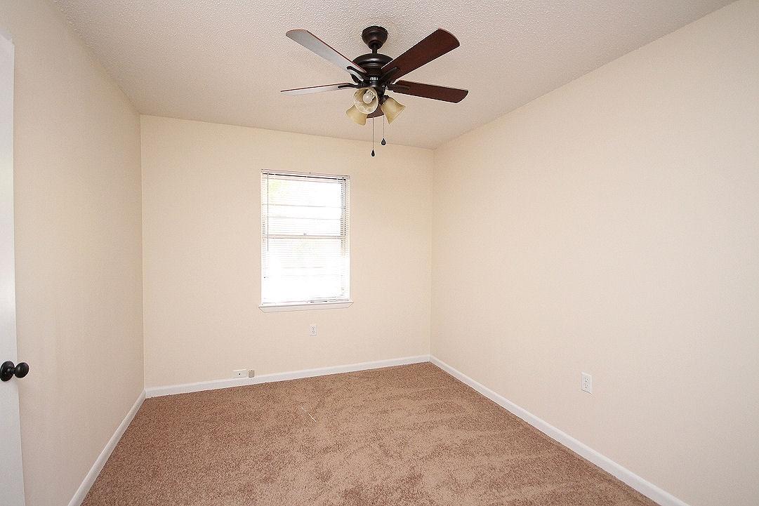 1406 Scott Road Niceville, FL 32578 - Photo 19 of 21 Bedroom #3