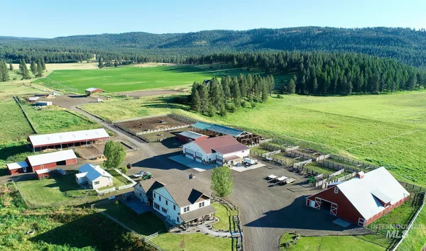 $9,950,000 | 55959 Highway 244, La Grande, OR 97850