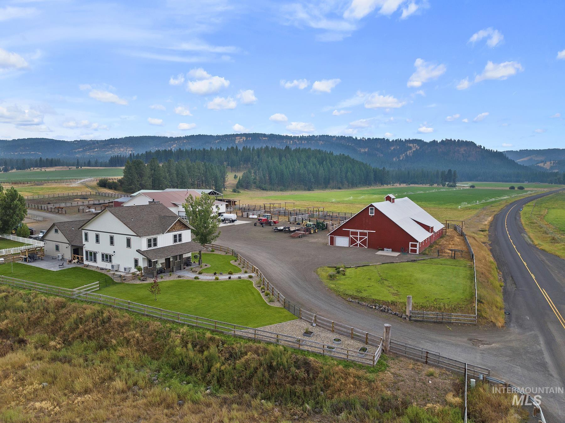 55959 Highway 244 La Grande, OR 97850 - Photo 2 of 49