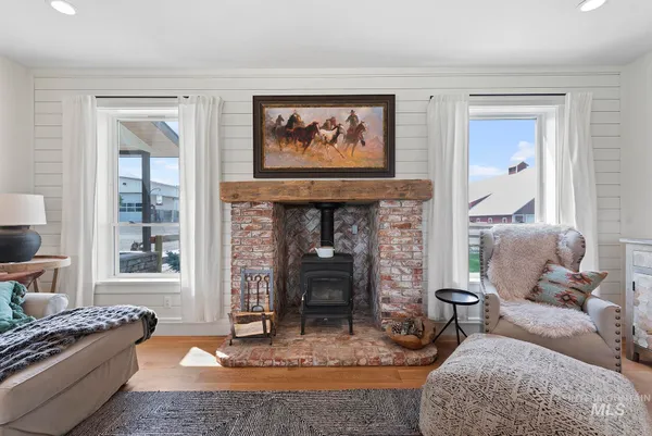 $9,950,000 | 55959 Highway 244, La Grande, OR 97850