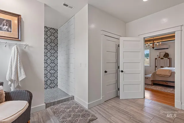 $9,950,000 | 55959 Highway 244, La Grande, OR 97850