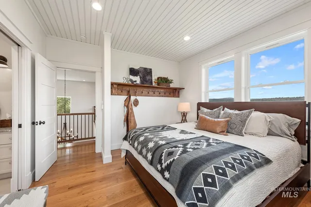 $9,950,000 | 55959 Highway 244, La Grande, OR 97850