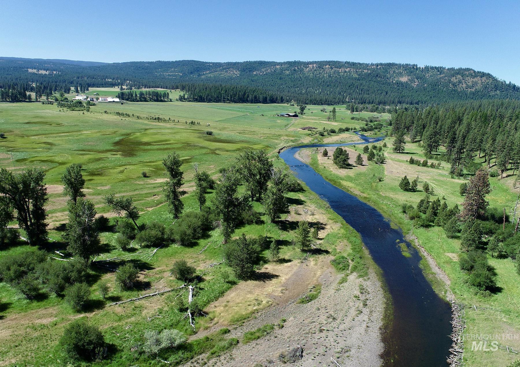 55959 Highway 244 La Grande, OR 97850 - Photo 3 of 49