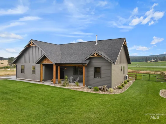 $9,950,000 | 55959 Highway 244, La Grande, OR 97850
