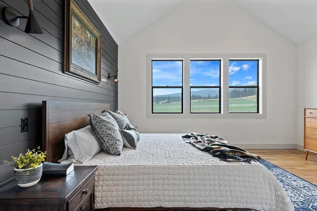 $9,950,000 | 55959 Highway 244, La Grande, OR 97850