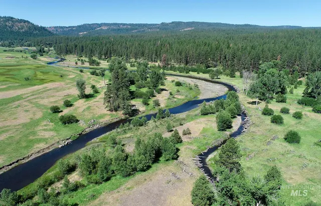 $9,950,000 | 55959 Highway 244, La Grande, OR 97850