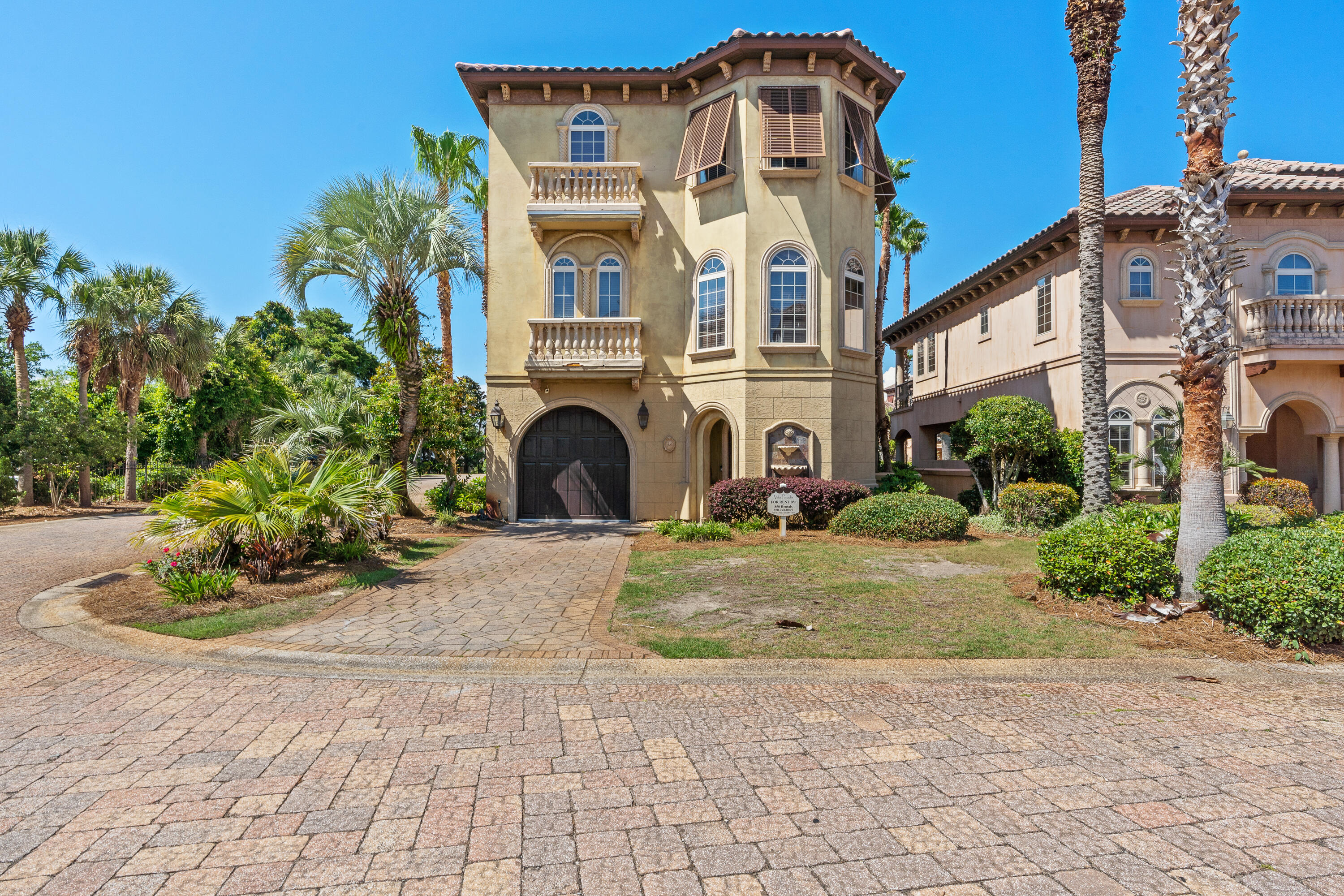 58 Rue St Tropez Miramar Beach, FL 32550 - Photo 58 of 59 a front view of a house with a yard