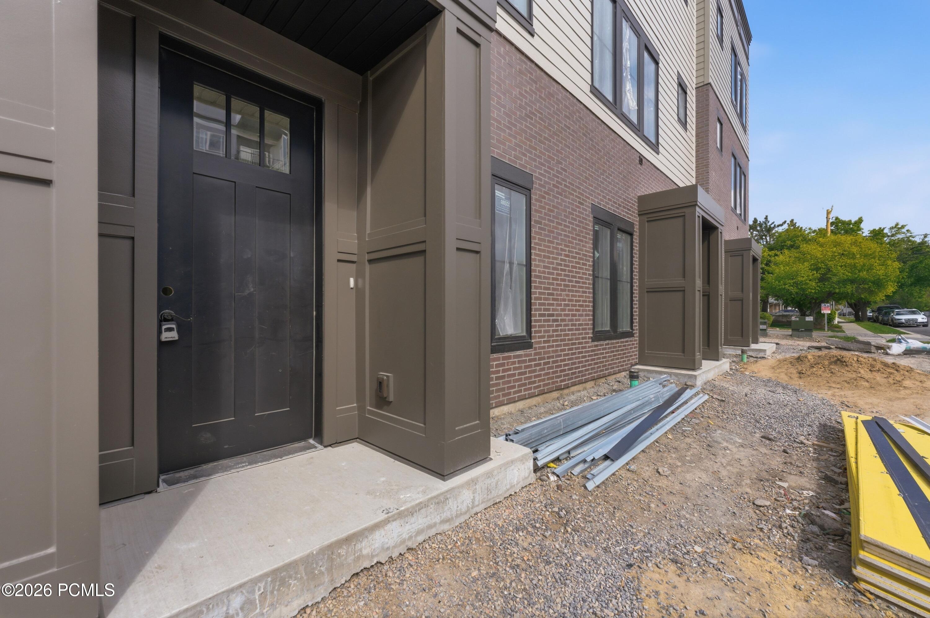 17 North 1000 W Street, Unit WEST Provo, UT 84601 - Photo 6 of 48