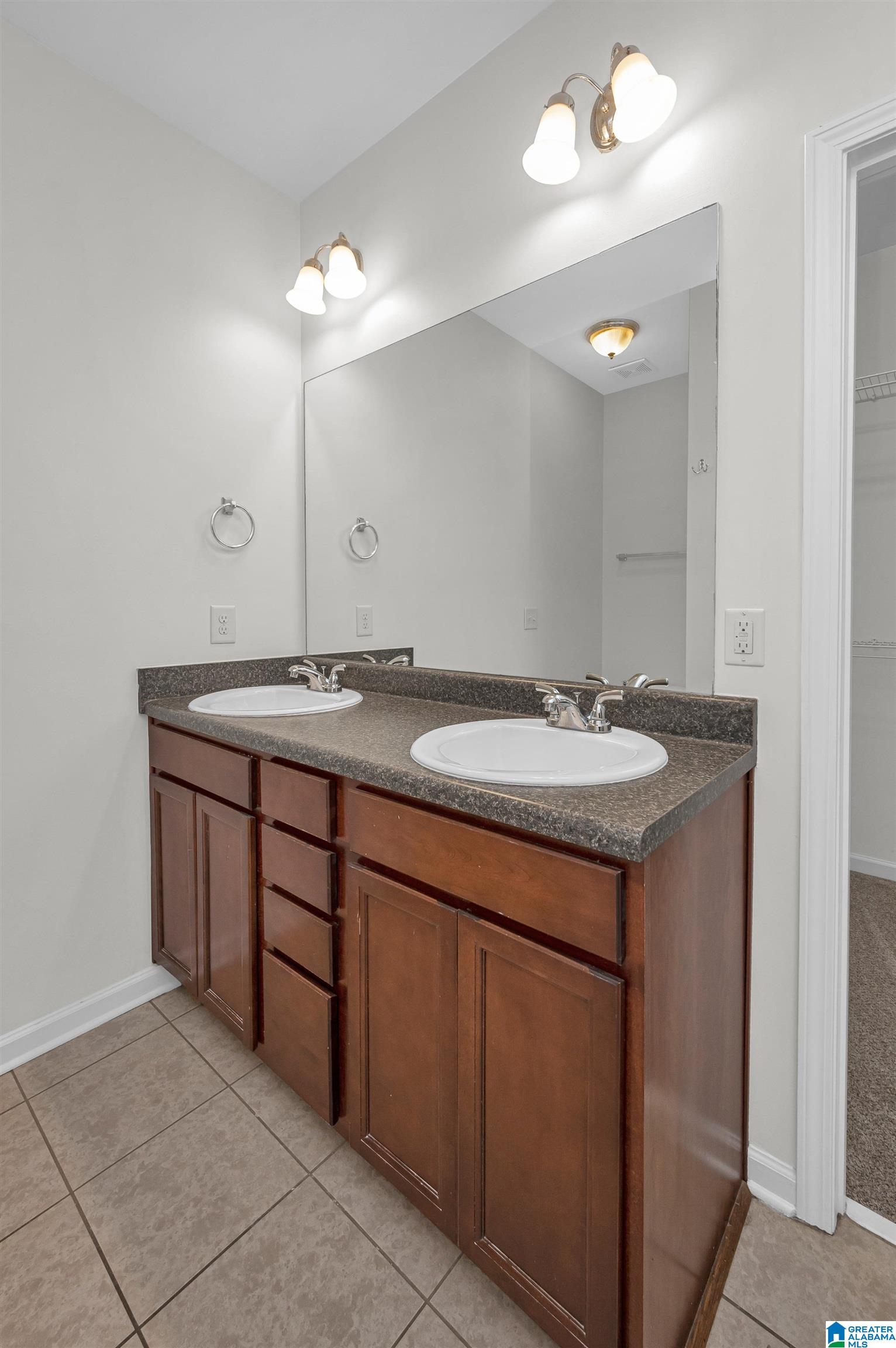 512 Enclave Court Calera, AL 35040 - Photo 23 of 39