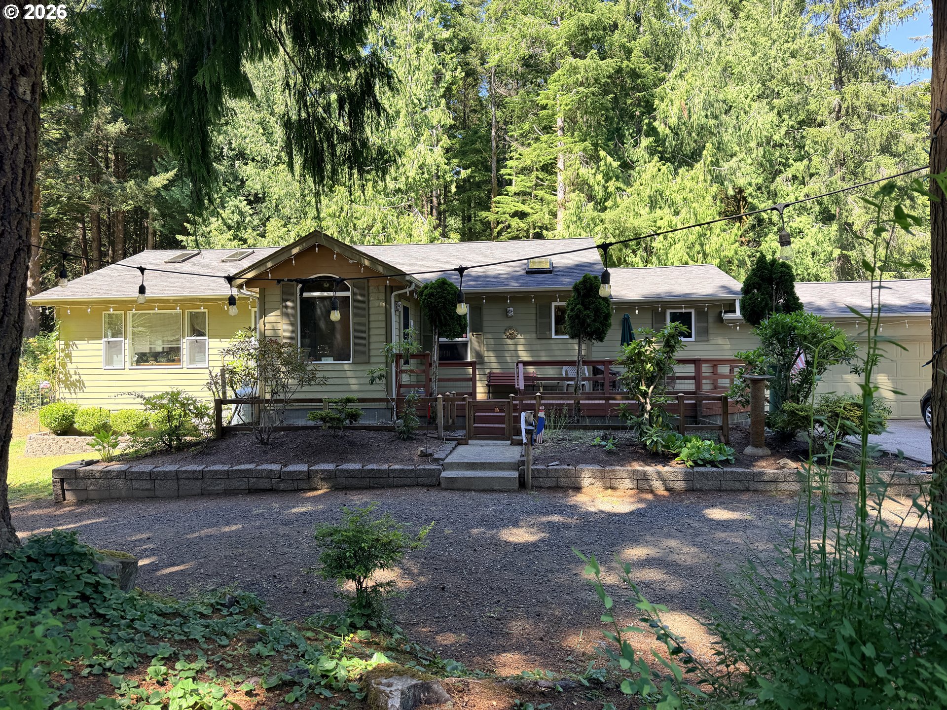 5045 North Loftus Road Florence, OR 97439 - Photo 2 of 24