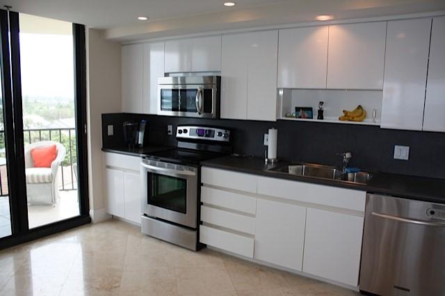 100 South Beach Road, Unit 504 Tequesta, FL 33469 - Photo 8 of 25 Kitchen