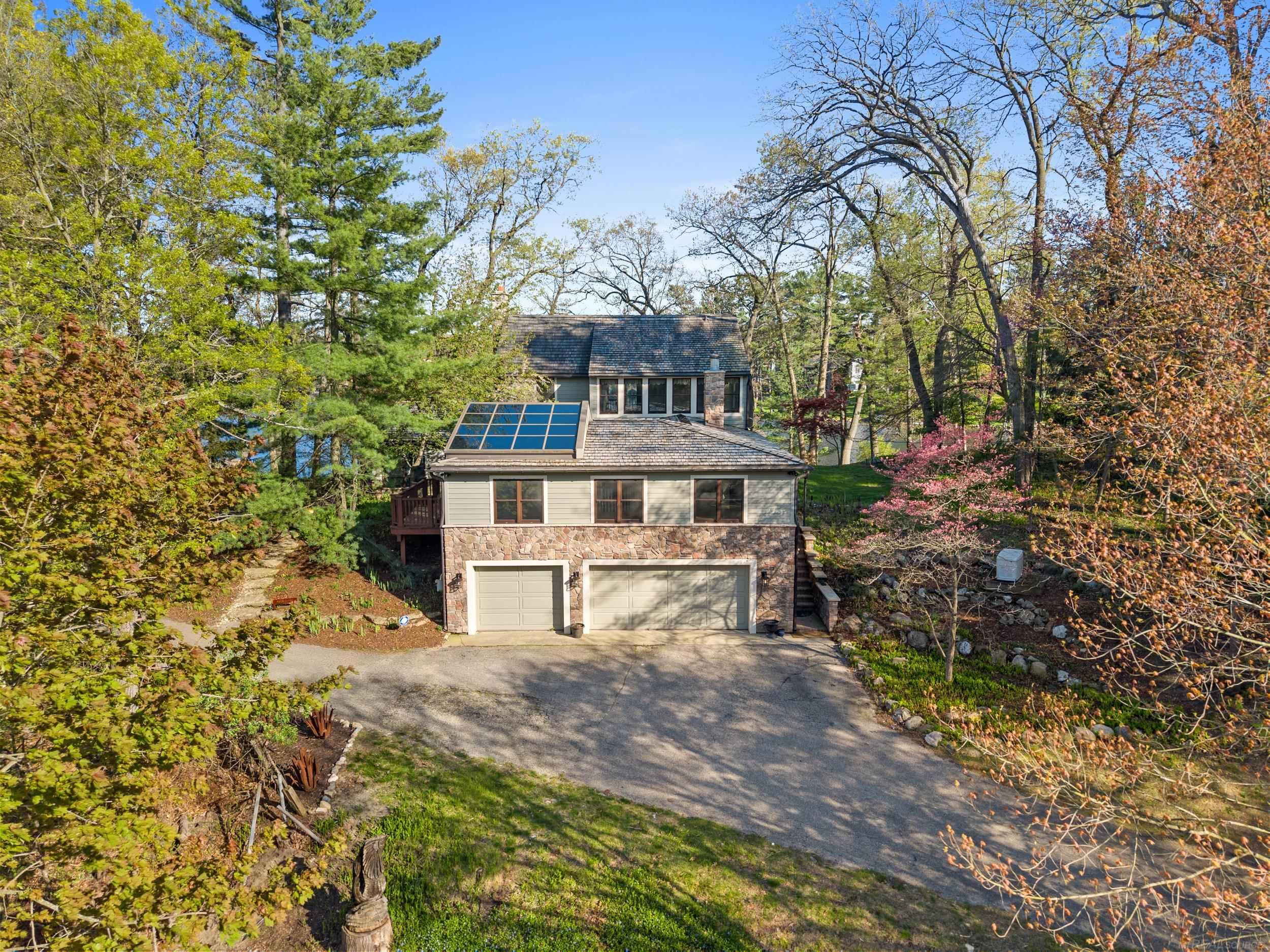 1071 Nakomis Road Lake Orion, MI 48362 - Photo 67 of 71