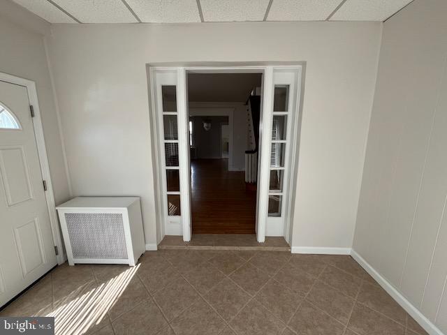 207 Huntley Road Upper Darby, PA 19082 - Photo 4 of 16 Enclosed Front Porch with lots of natural light.