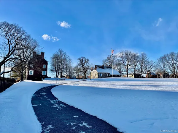 $287,000 | 70 Johnes Street, Unit 325E, Newburgh, NY 12550