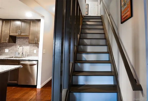 $287,000 | 70 Johnes Street, Unit 325E, Newburgh, NY 12550