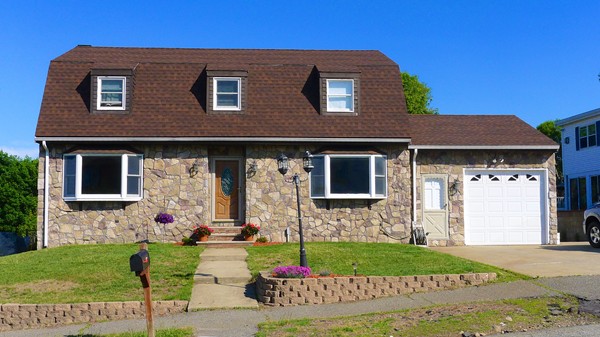 24 Reservoir Road Gloucester, MA 01930 - Photo 1 of 26