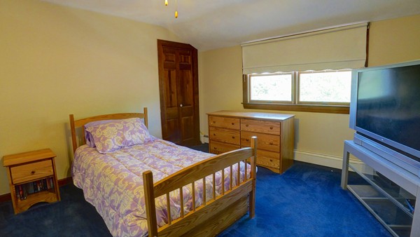 24 Reservoir Road Gloucester, MA 01930 - Photo 11 of 26