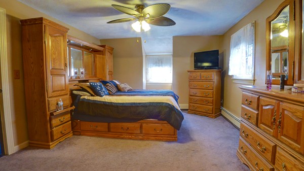 24 Reservoir Road Gloucester, MA 01930 - Photo 9 of 26