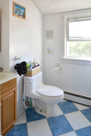 24 Reservoir Road Gloucester, MA 01930 - Photo 10 of 26