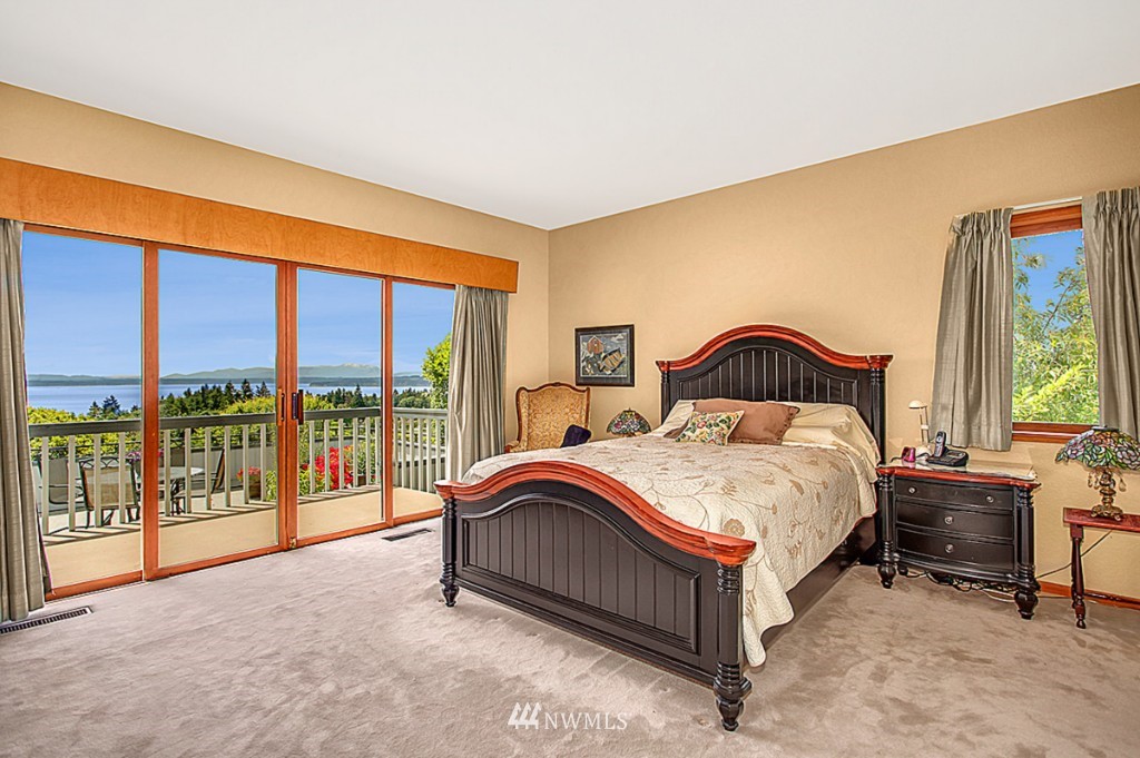 18760 Ridgefield Road Northwest Shoreline, WA 98177 - Photo 12 of 25