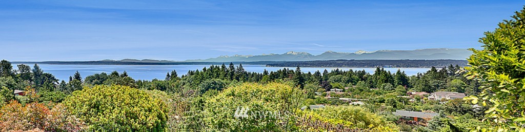 18760 Ridgefield Road Northwest Shoreline, WA 98177 - Photo 3 of 25