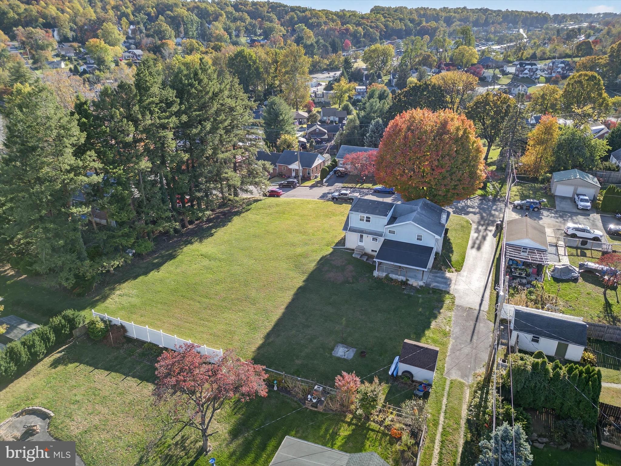 27 Rosemont Avenue Reading, PA 19607 - Photo 44 of 49 an aerial view of a garden with swimming pool