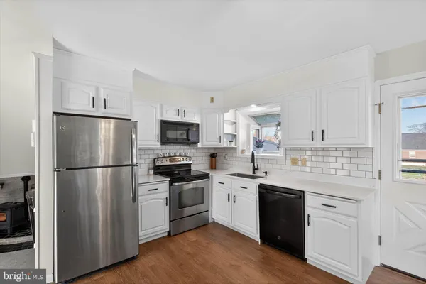 $415,000 | 27 Rosemont Avenue, Reading, PA 19607