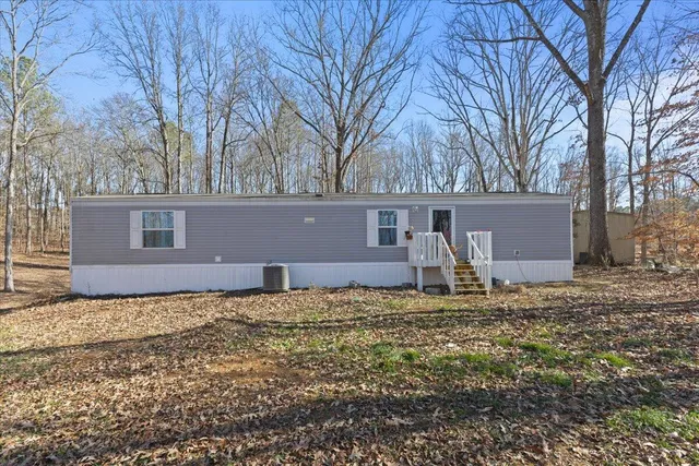 $215,000 | 559 Mccamy Sumach Road, Chatsworth, GA 30705