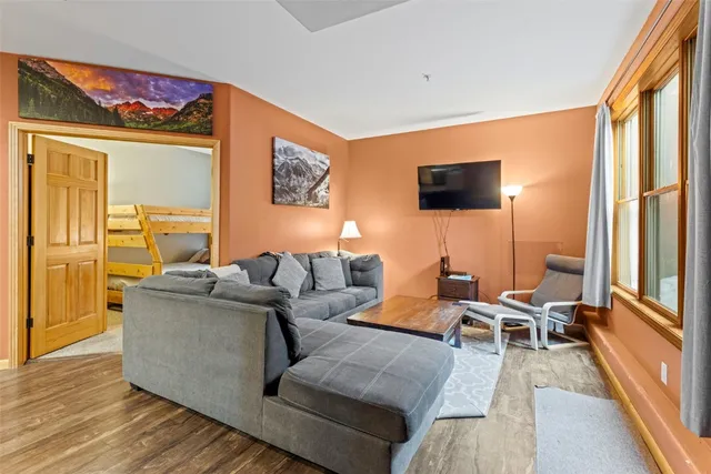 $785,000 | 33 Broken Lance Drive, Unit 100S, Breckenridge, CO 80424