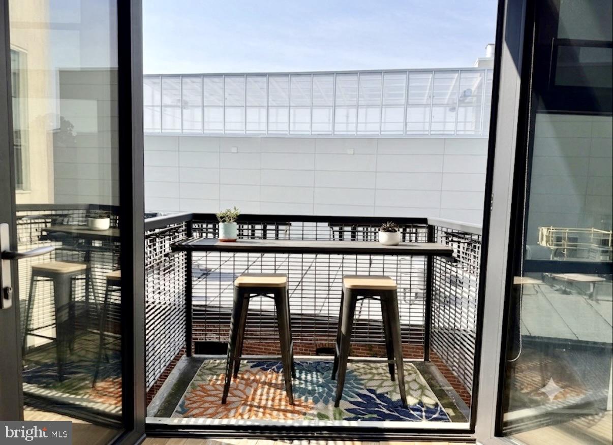 2426 Ontario Road Northwest, Unit 401 Washington, DC 20009 - Photo 12 of 40 Gallery Image 12