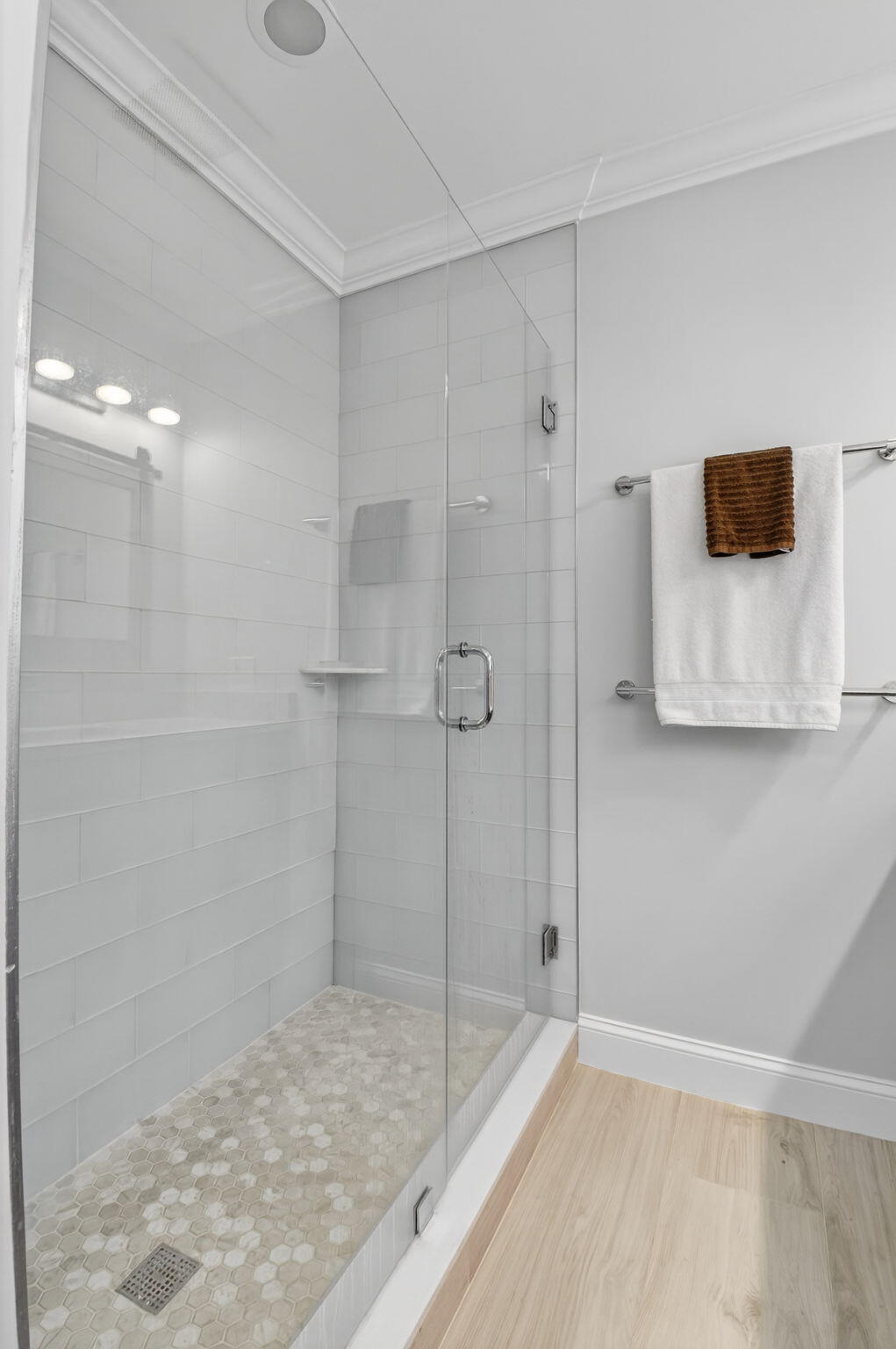 1710 South Ocean Boulevard, Unit 32 Delray Beach, FL 33483 - Photo 25 of 58 a bathroom with a shower