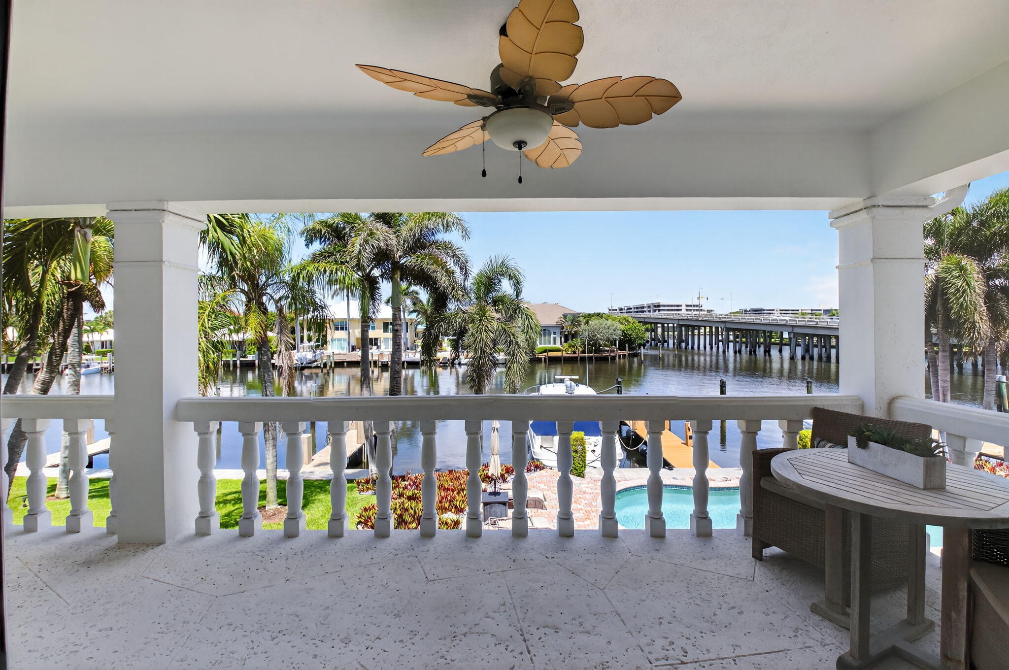 1710 South Ocean Boulevard, Unit 32 Delray Beach, FL 33483 - Photo 7 of 58 Waterfront balcony
