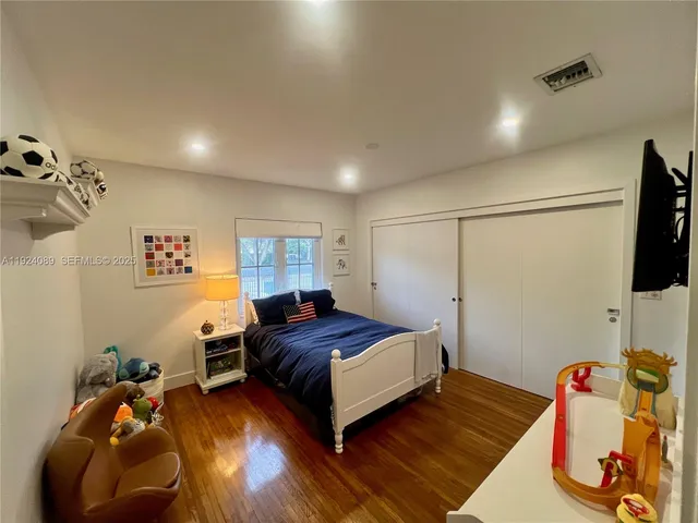 $2,250,000 | 1558 Sevilla Avenue, Coral Gables, FL 33134