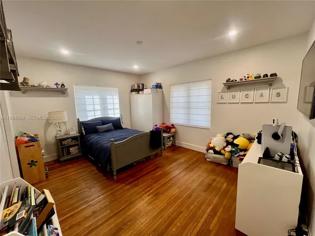 $2,250,000 | 1558 Sevilla Avenue, Coral Gables, FL 33134