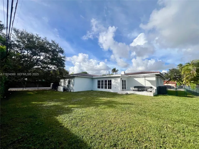 $2,250,000 | 1558 Sevilla Avenue, Coral Gables, FL 33134