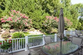 7 Watkins Row Edgewater, MD 21037 - Photo 22 of 29 Exterior (Rear)