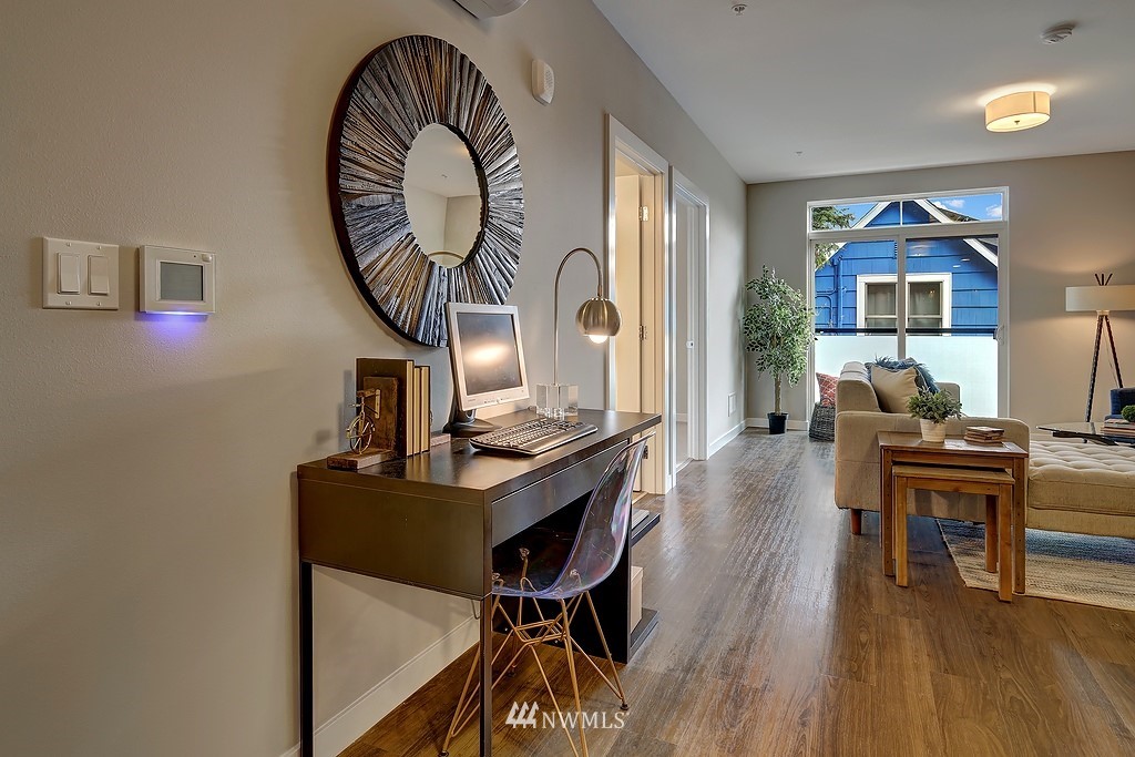308 North 68th Street, Unit 301 Seattle, WA 98103 - Photo 16 of 21 Gallery Image 16