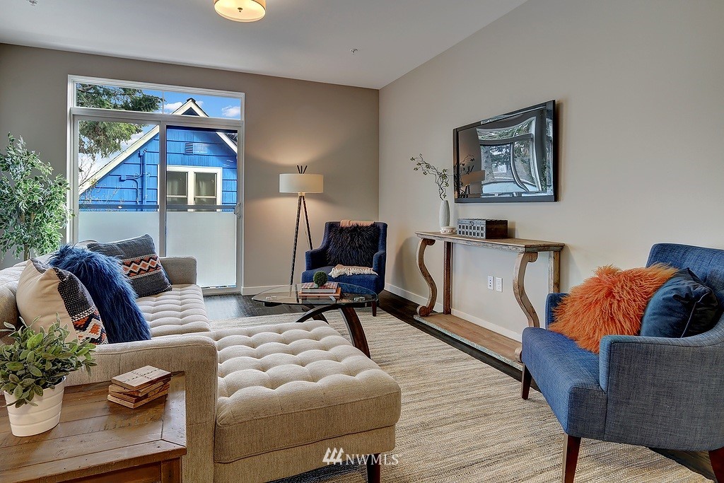 308 North 68th Street, Unit 301 Seattle, WA 98103 - Photo 8 of 21 Gallery Image 8