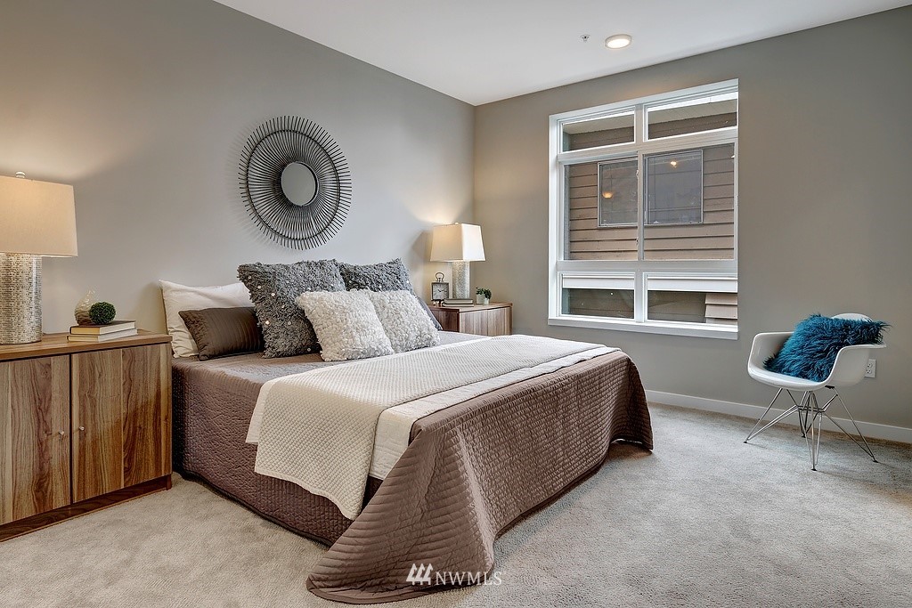 308 North 68th Street, Unit 301 Seattle, WA 98103 - Photo 9 of 21 Gallery Image 9