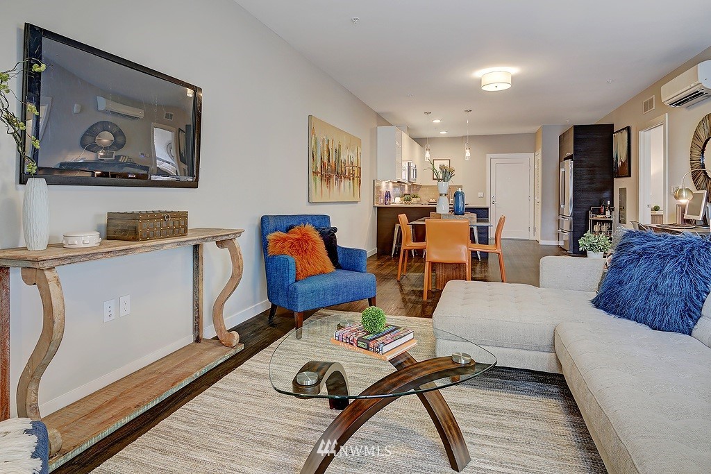 308 North 68th Street, Unit 301 Seattle, WA 98103 - Photo 10 of 21 Gallery Image 10