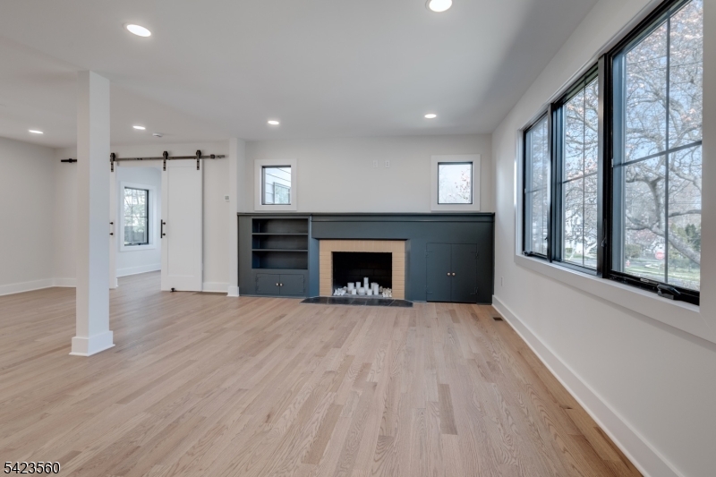 83 Orchard Road Chatham, NJ 07928 - Photo 14 of 40