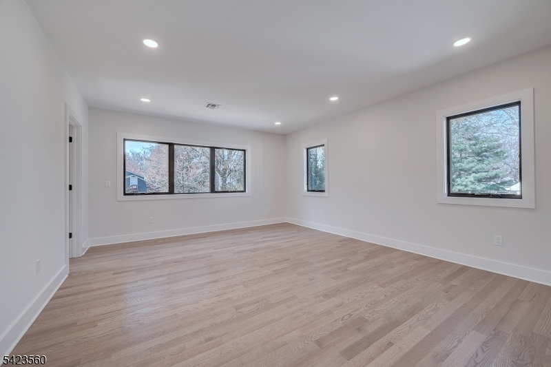 83 Orchard Road Chatham, NJ 07928 - Photo 21 of 40