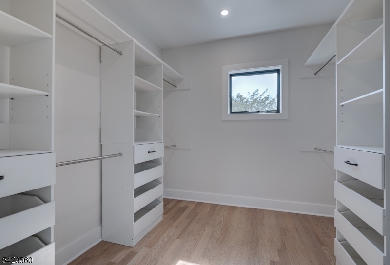 83 Orchard Road Chatham, NJ 07928 - Photo 25 of 40