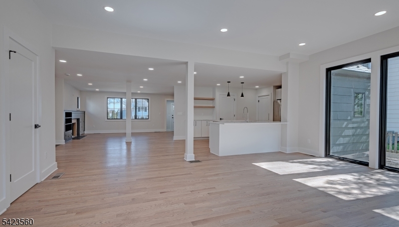 83 Orchard Road Chatham, NJ 07928 - Photo 6 of 40